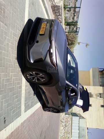 מודעת רכב טויוטה bZ4X