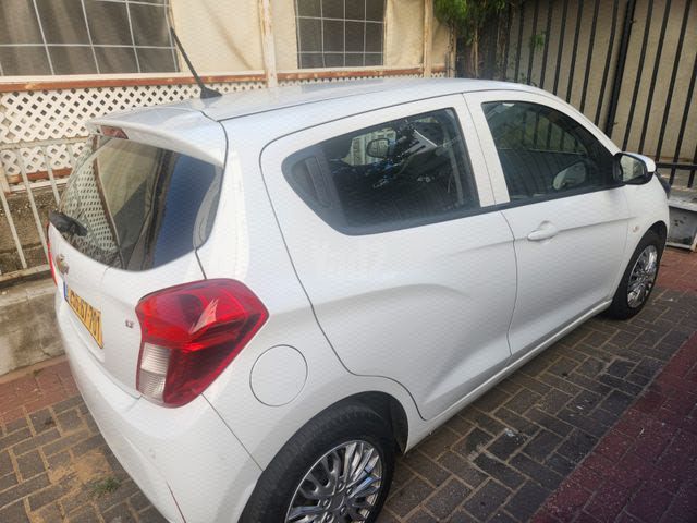 מודעת רכב שברולט ספארק