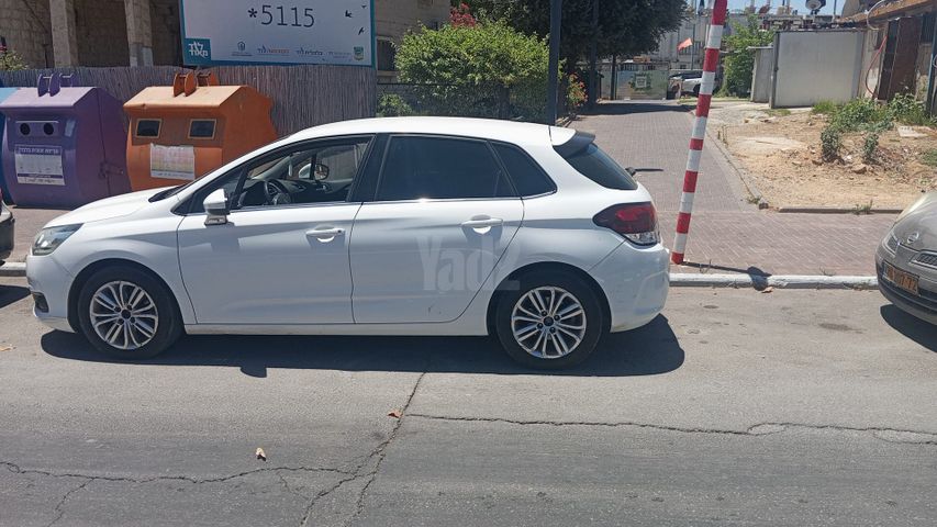 מודעת רכב סיטרואן C4