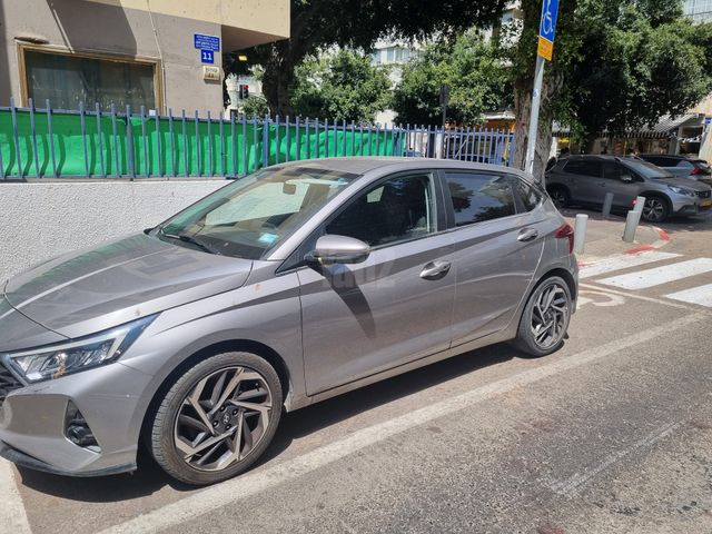 מודעת רכב יונדאי i20