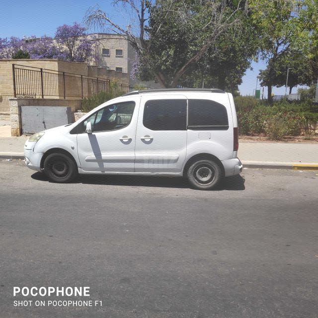 מודעת רכב פיג'ו פרטנר
