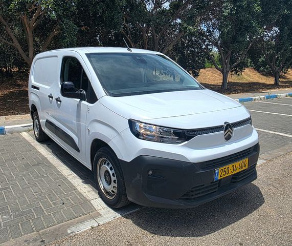 מודעת רכב סיטרואן ברלינגו
