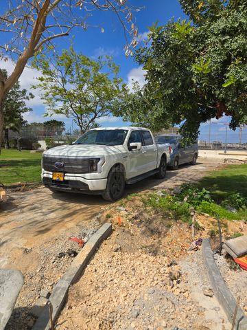 מודעת רכב פורד F-150