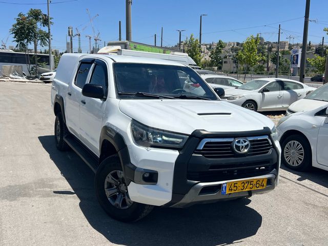 מודעת רכב טויוטה היילקס