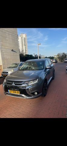 מודעת רכב מיצובישי אאוטלנדר