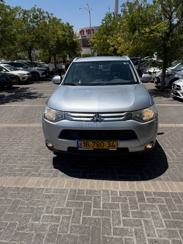 מודעת רכב מיצובישי אאוטלנדר