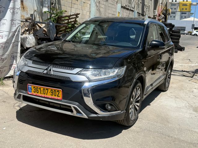 מודעת רכב מיצובישי אאוטלנדר