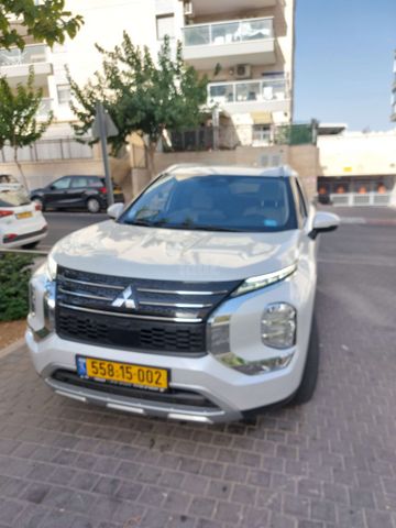 מודעת רכב מיצובישי אאוטלנדר
