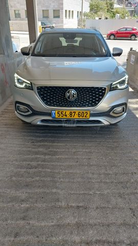 מודעת רכב אם ג'י EHS PHEV