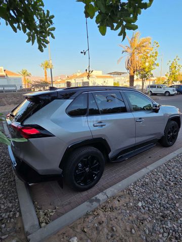 מודעת רכב טויוטה RAV4