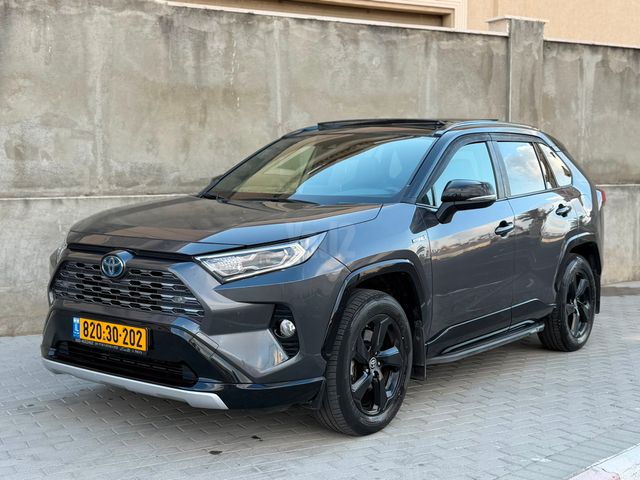 מודעת רכב טויוטה RAV4