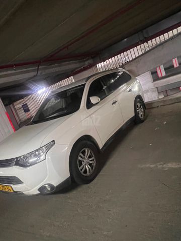 מודעת רכב מיצובישי אאוטלנדר