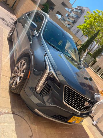 מודעת רכב קאדילק XT4
