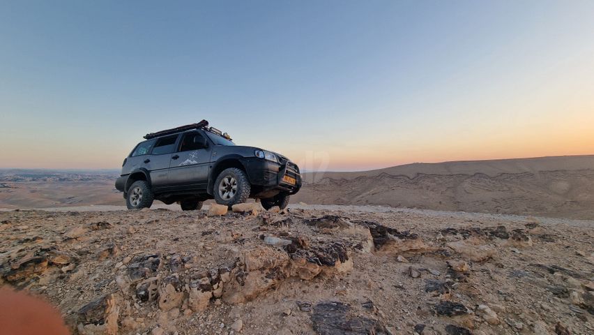 מודעת רכב ניסאן טראנו