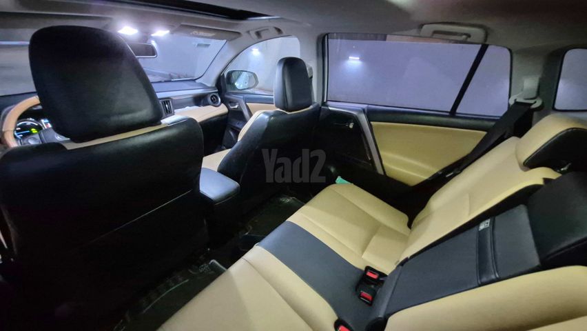 מודעת רכב טויוטה RAV4