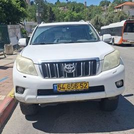 מודעת רכב טויוטה לנד קרוזר
