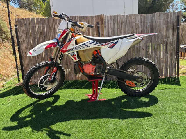 מודעת רכב KTM Enduro EXC 250