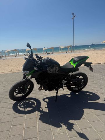 מודעת רכב קאוואסאקי Z400