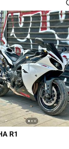 מודעת רכב ימאהה YZF-R1