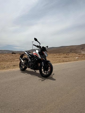 מודעת רכב KTM Naked Duke 390