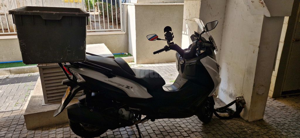 מודעת רכב סאן יאנג ג'וי-מקס Z-250