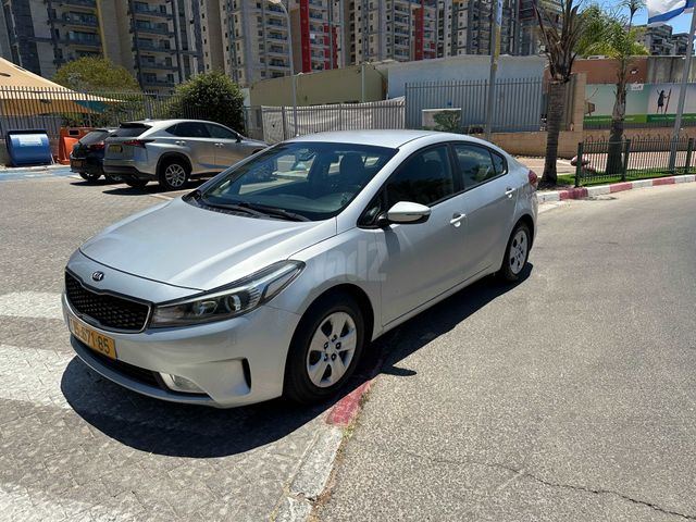 מודעת רכב קיה פורטה 