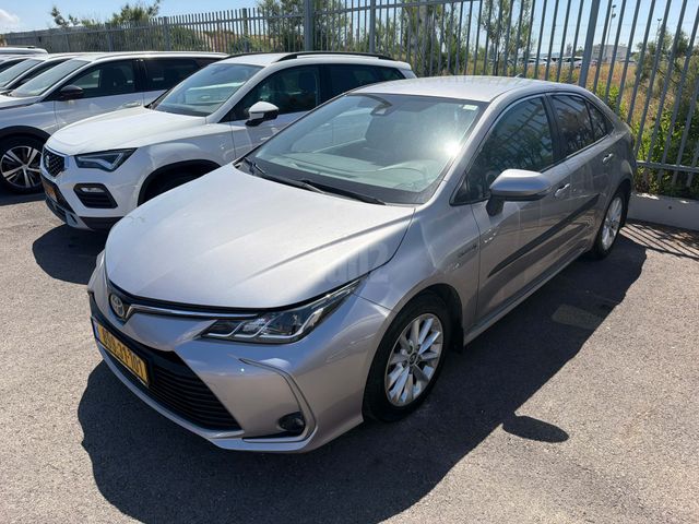 מודעת רכב טויוטה קורולה