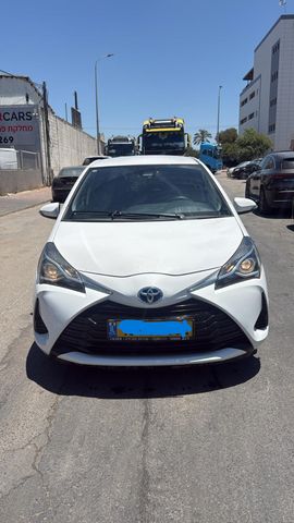 מודעת רכב טויוטה יאריס