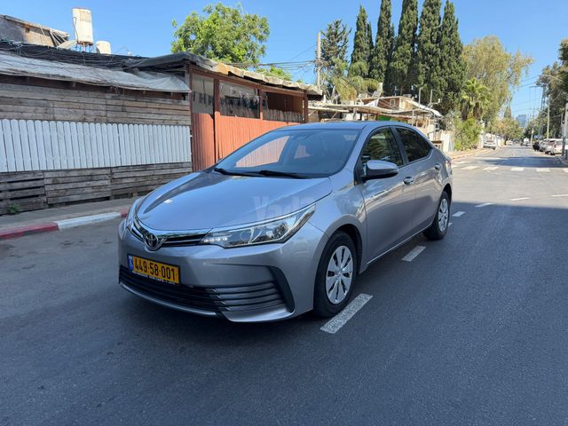 מודעת רכב טויוטה קורולה