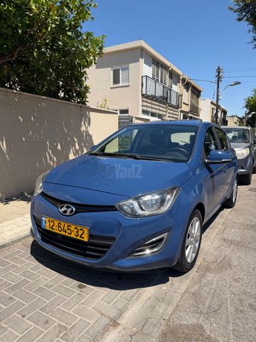 מודעת רכב יונדאי i20
