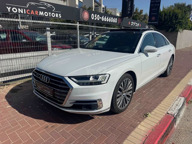 מודעת רכב אאודי A8