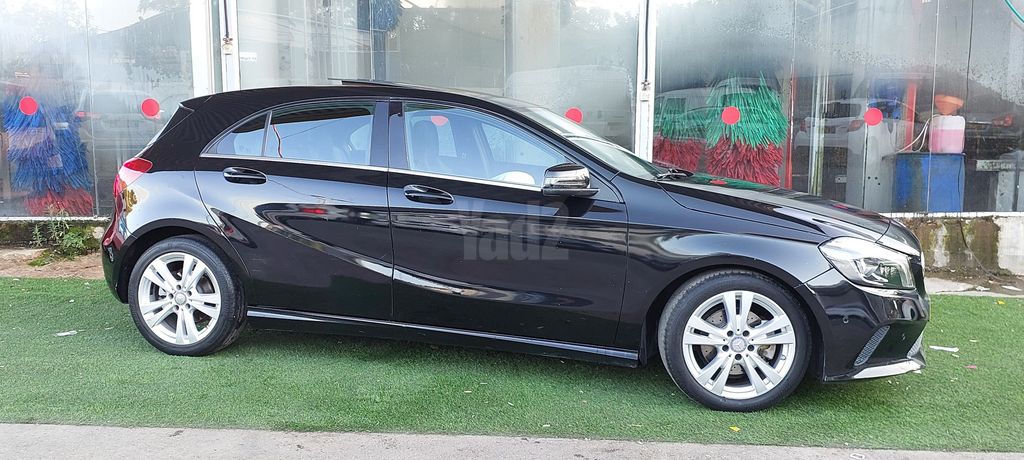 מודעת רכב מרצדס-בנץ A-class 1