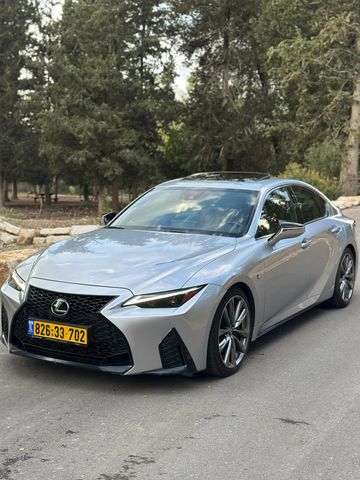 מודעת רכב לקסוס IS 1
