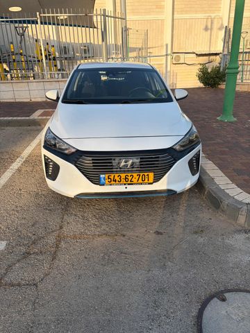 מודעת רכב יונדאי איוניק
