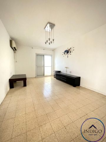 דרך דוד בן גוריון 1064