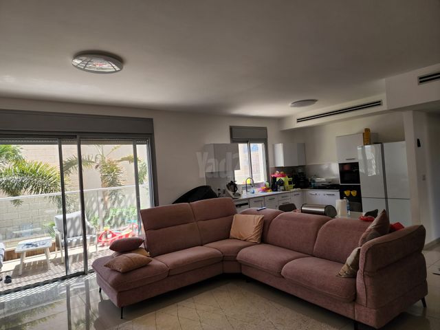 מרגנית 1