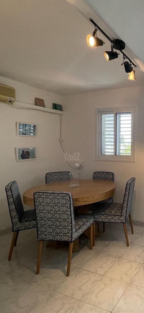 רחבעם זאבי 27