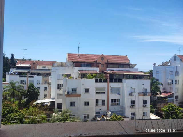 ה' באייר 58