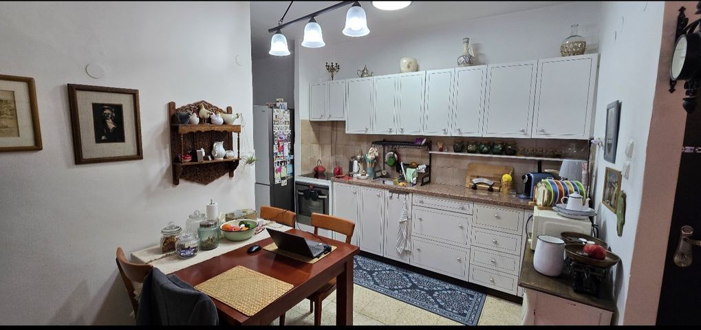 חניתה 12