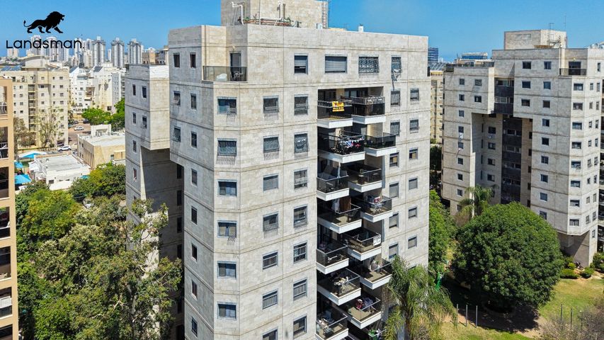 דרך דגניה 46