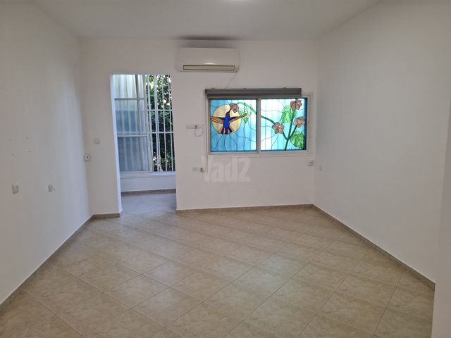 הרמן צבי שפירא 1