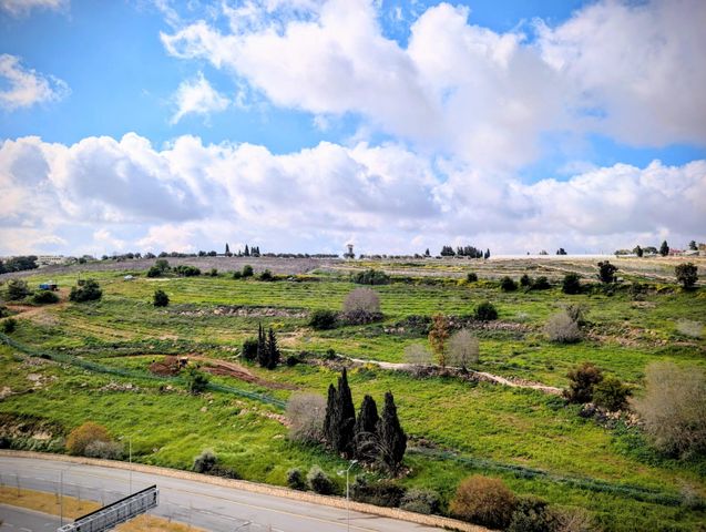 יצחק ארנסט נבנצל 