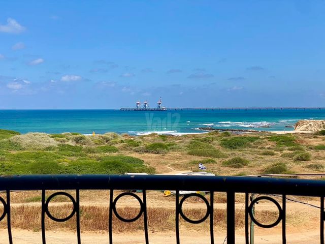 שדרות רחבעם זאבי 1