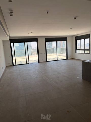 תמונה 3 של דירת 5 חדרים להשכרה בראשון לציון