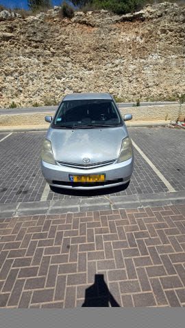 מודעת רכב טויוטה פריוס