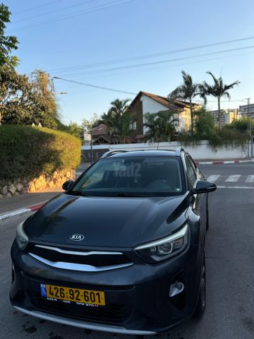 מודעת רכב קיה סטוניק