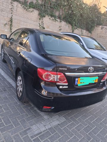 מודעת רכב טויוטה קורולה