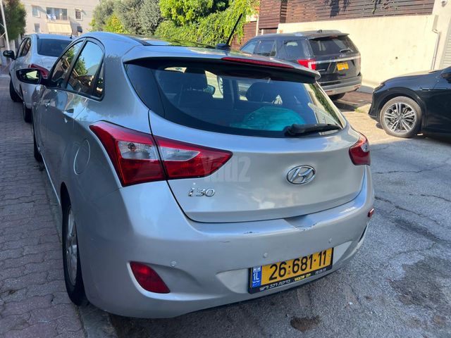 מודעת רכב יונדאי i30