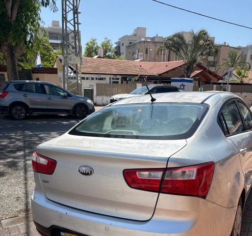 מודעת רכב קיה ריו