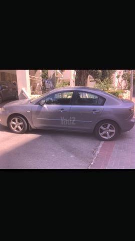 מודעת רכב מאזדה 3